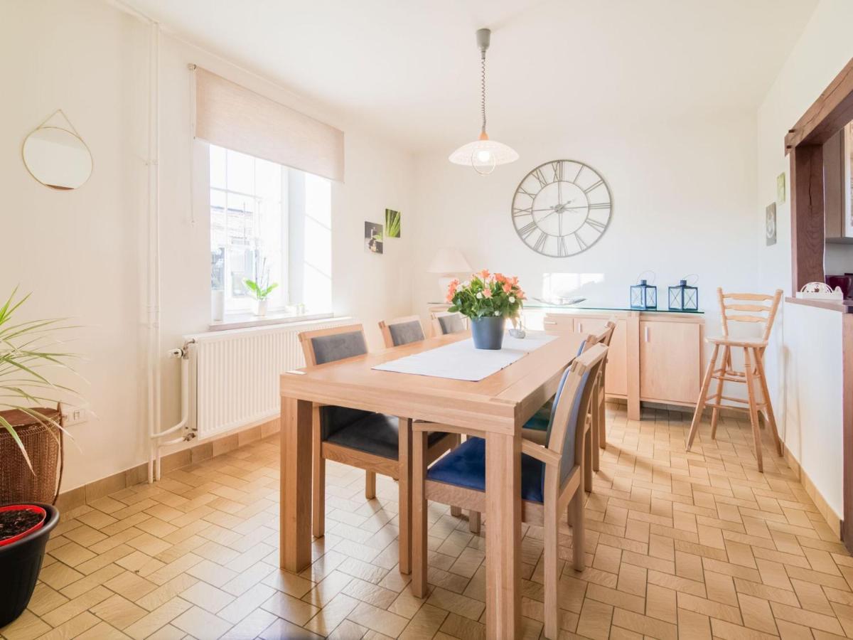 Pretty Farmhouse In Houffalize With Courtyard 外观 照片