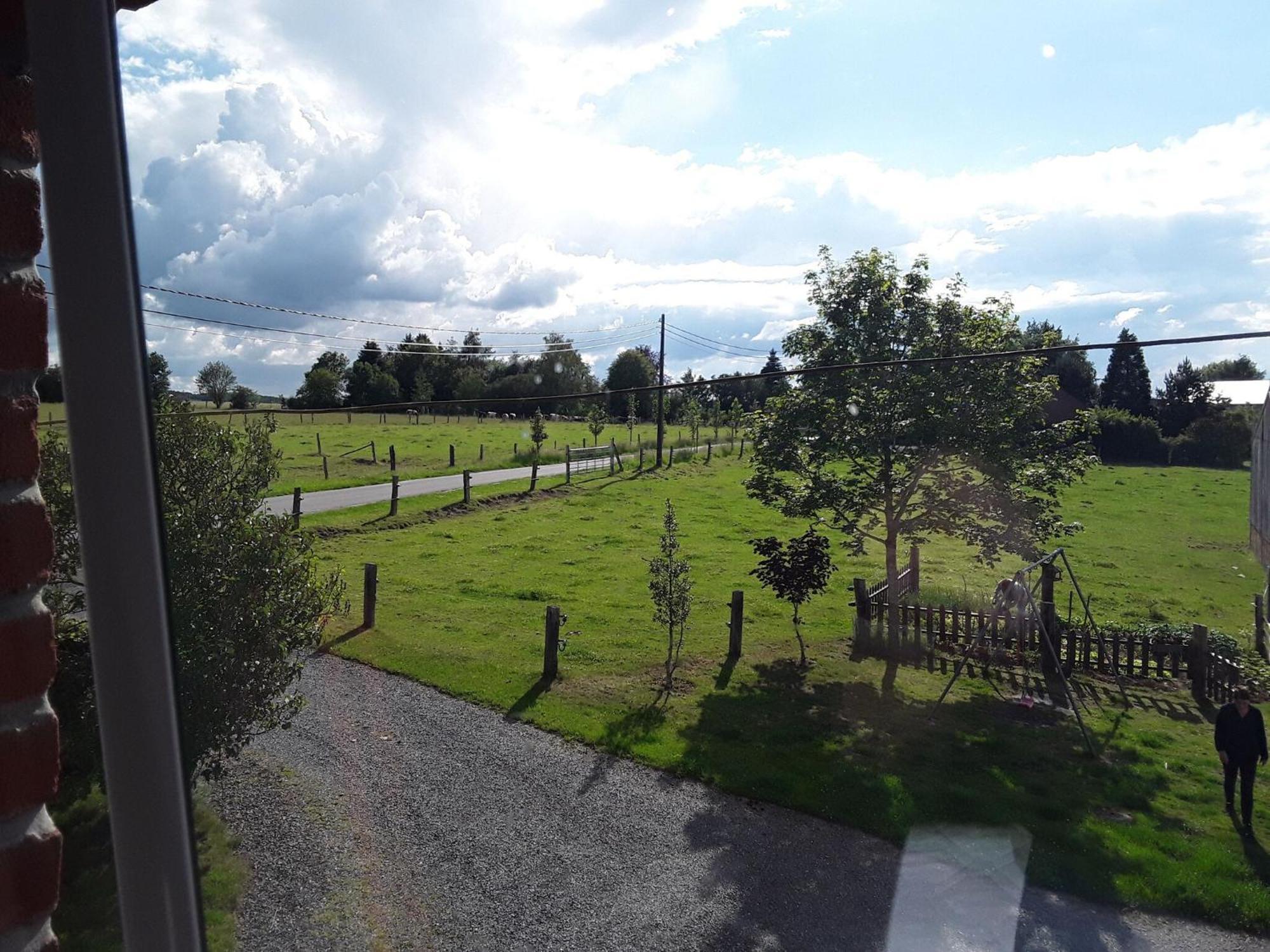 Pretty Farmhouse In Houffalize With Courtyard 外观 照片